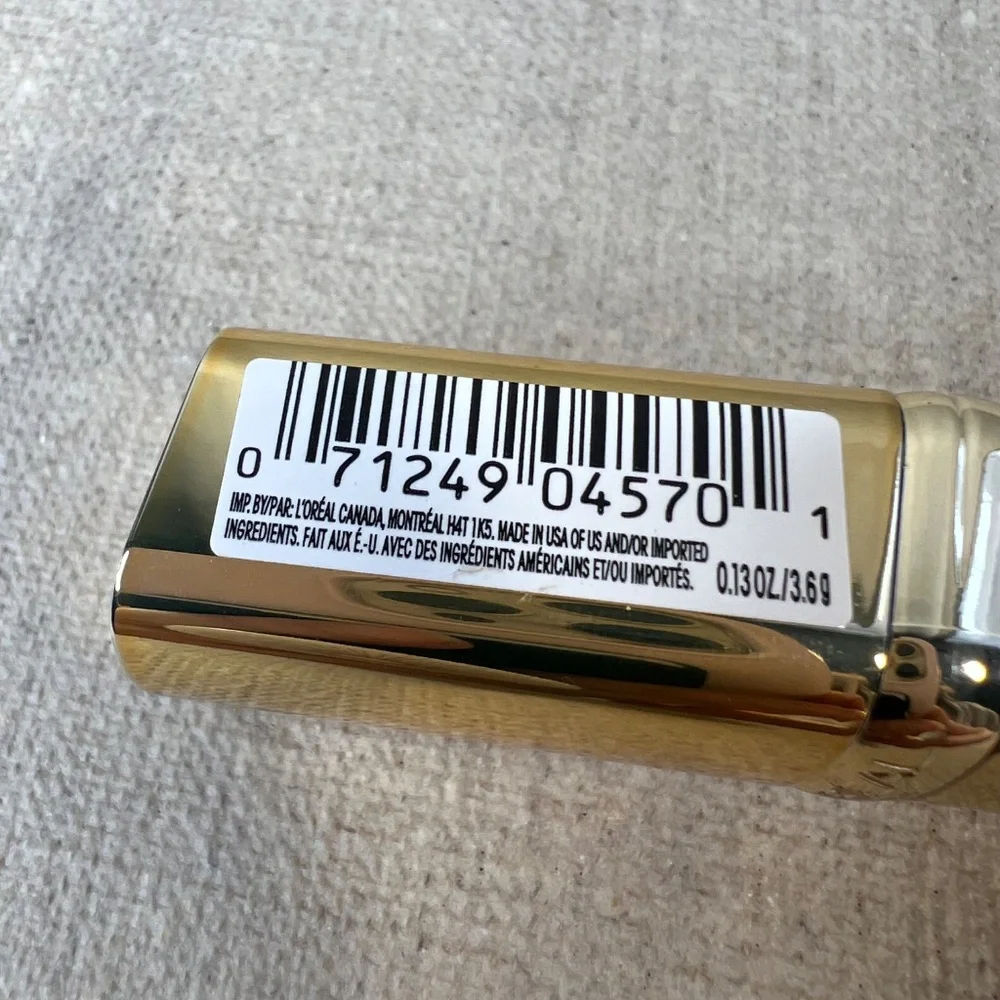 ❤️3 for $25❤️ L'Oreal Paris Colour Riche Lipstick in Mauved
